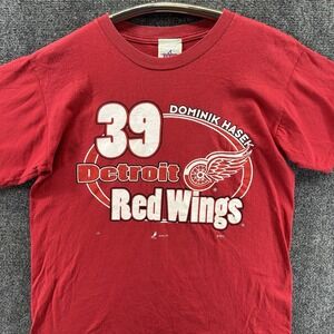 Vintage 90s Detroit Redwings Dominik Hasek T-Shirt Medium NHL Red White Hockey
